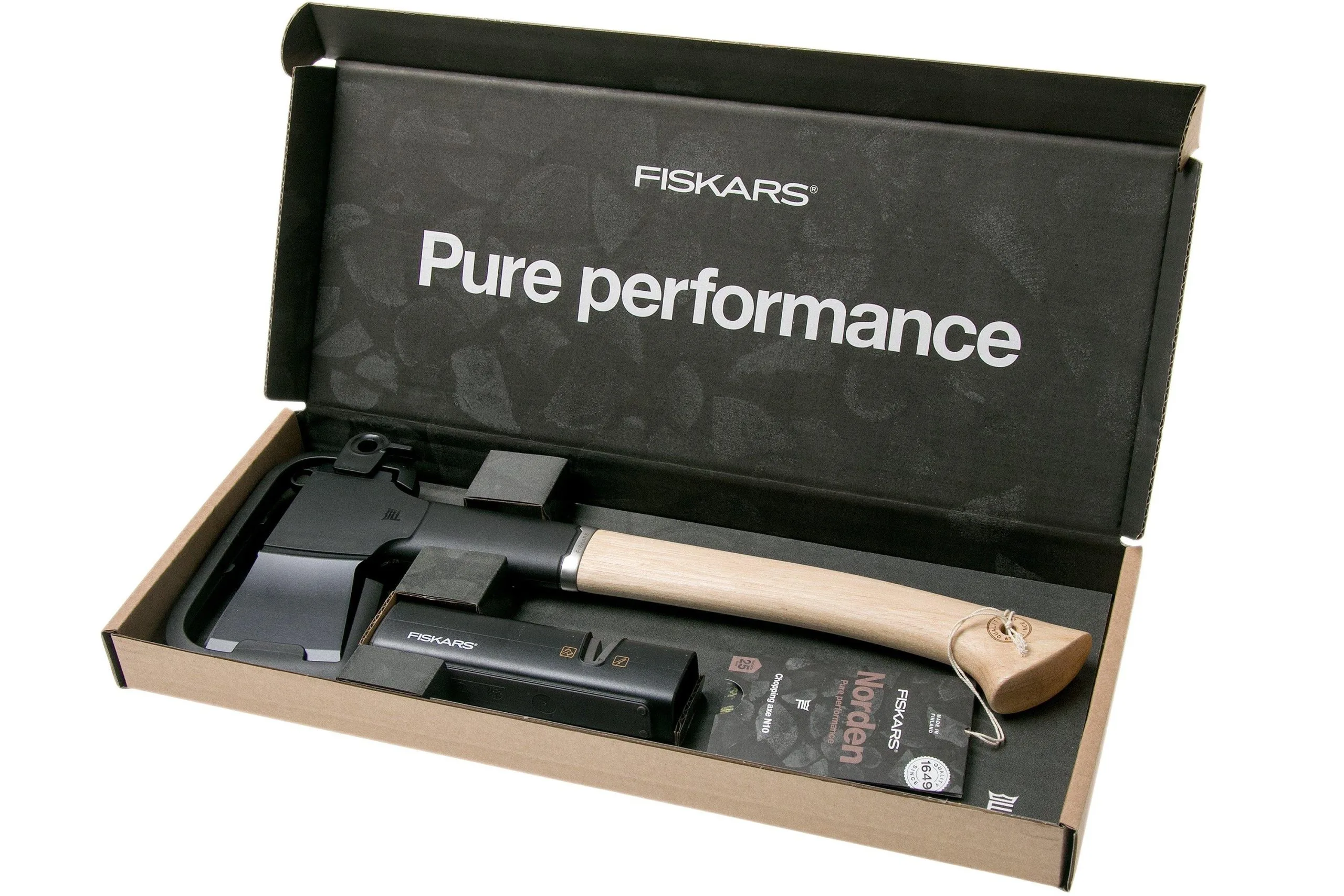 Fiskars Norden N10 Hand Axe + Sharpener 11 Fiskars Norden N10 Hand Axe + Sharpener - Billede 9