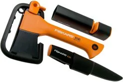 Fiskars X5 Fireplace Set With Axe, Knife And Sharpener -Camp Chefs Butik F1057913 02 fiskars