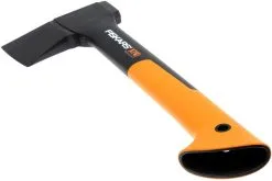 Fiskars X7 Universal Axe 11 Fiskars X7 Universal Axe -Camp Chefs Butik F121420 04 fiskars bijl x7 f121420 04