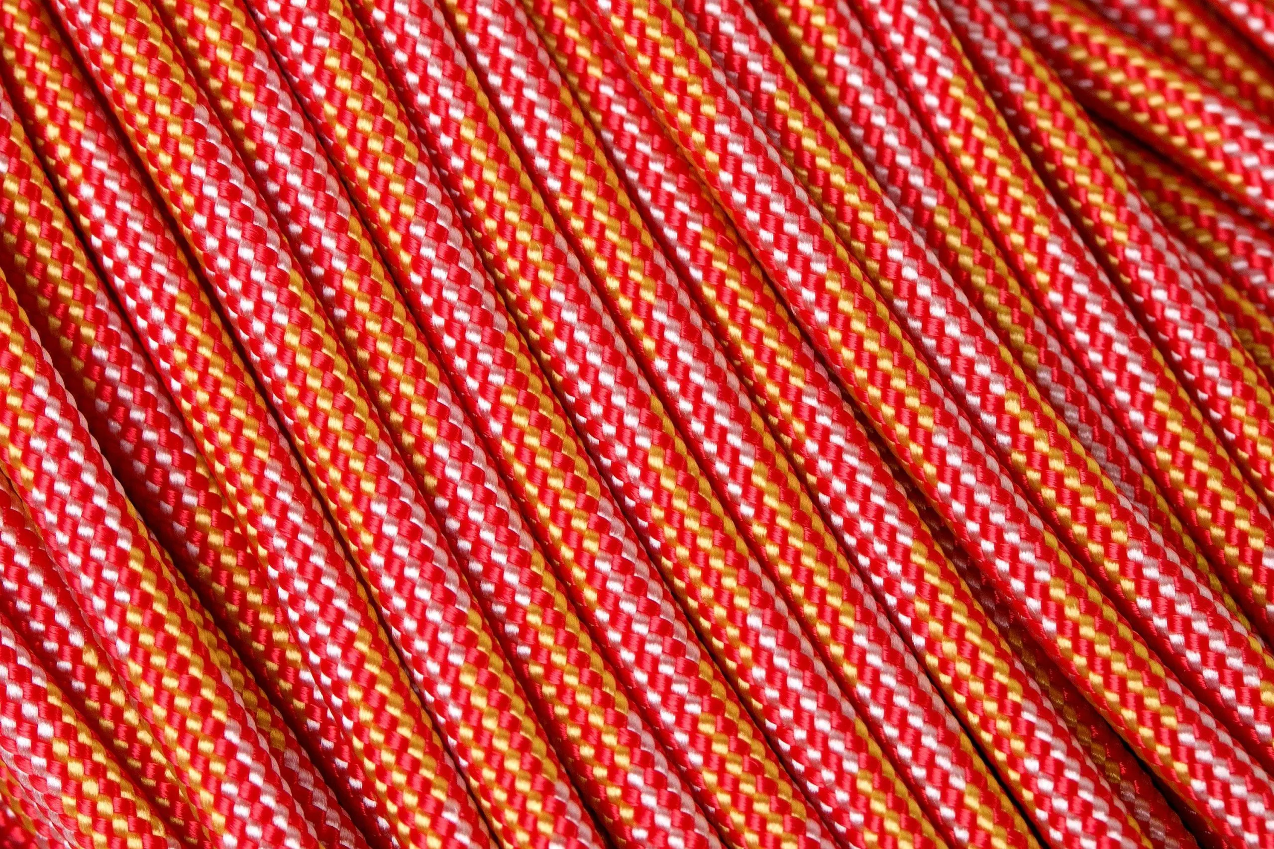 Knivesandtools 550 Paracord Type III, Colour: Mango, 100 Ft (30.48 M) 3 Knivesandtools 550 Paracord Type III, Colour: Mango, 100 Ft (30.48 M)