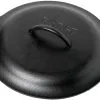 Lodge Skillet Lid For Frying Pans L10SC3, Diameter Approx. 30.5 Cm 2 Lodge Skillet Lid For Frying Pans L10SC3, Diameter Approx. 30.5 Cm -Camp Chefs Butik LG L 10SC3 01 lodge