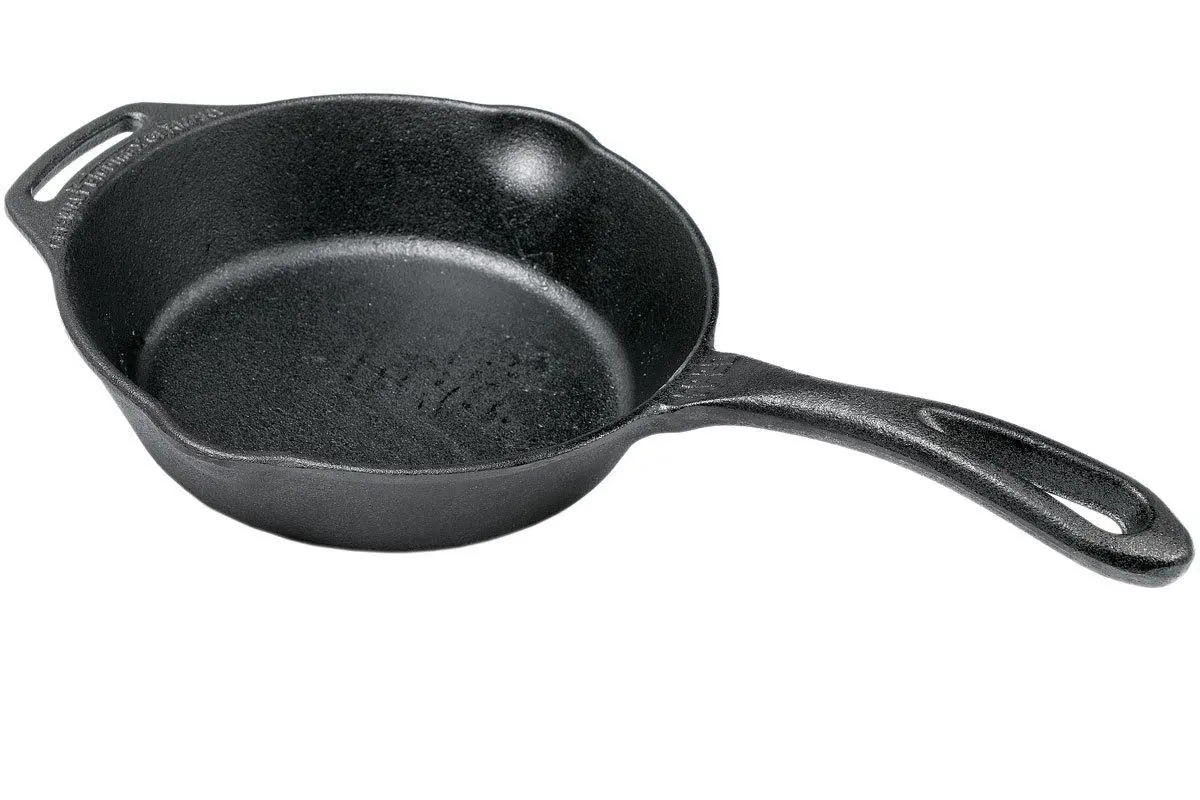 Petromax Skillet/ Frying Pan FP20 With Handle, FP20-T 3 Petromax Skillet/ Frying Pan FP20 With Handle, FP20-T